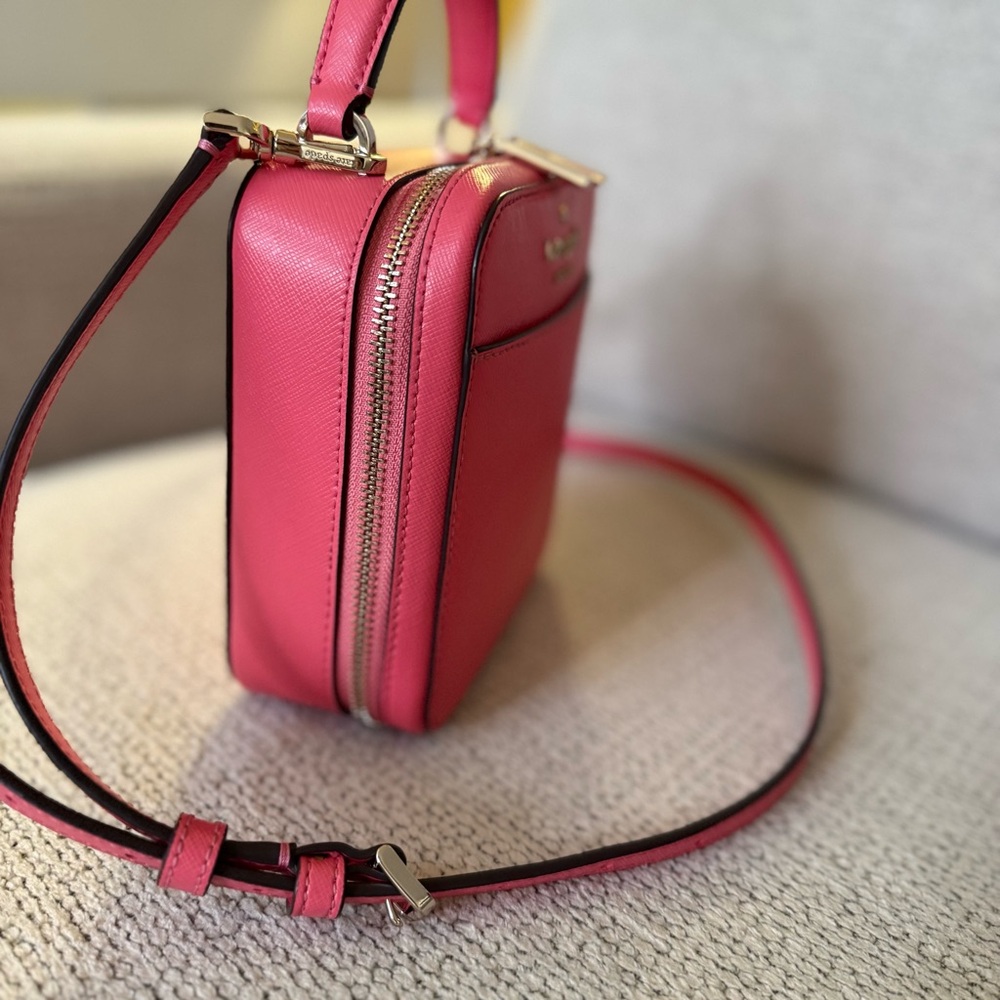 Kate Spade New York Vanity Crossbody Bag - Picture 2 of 12